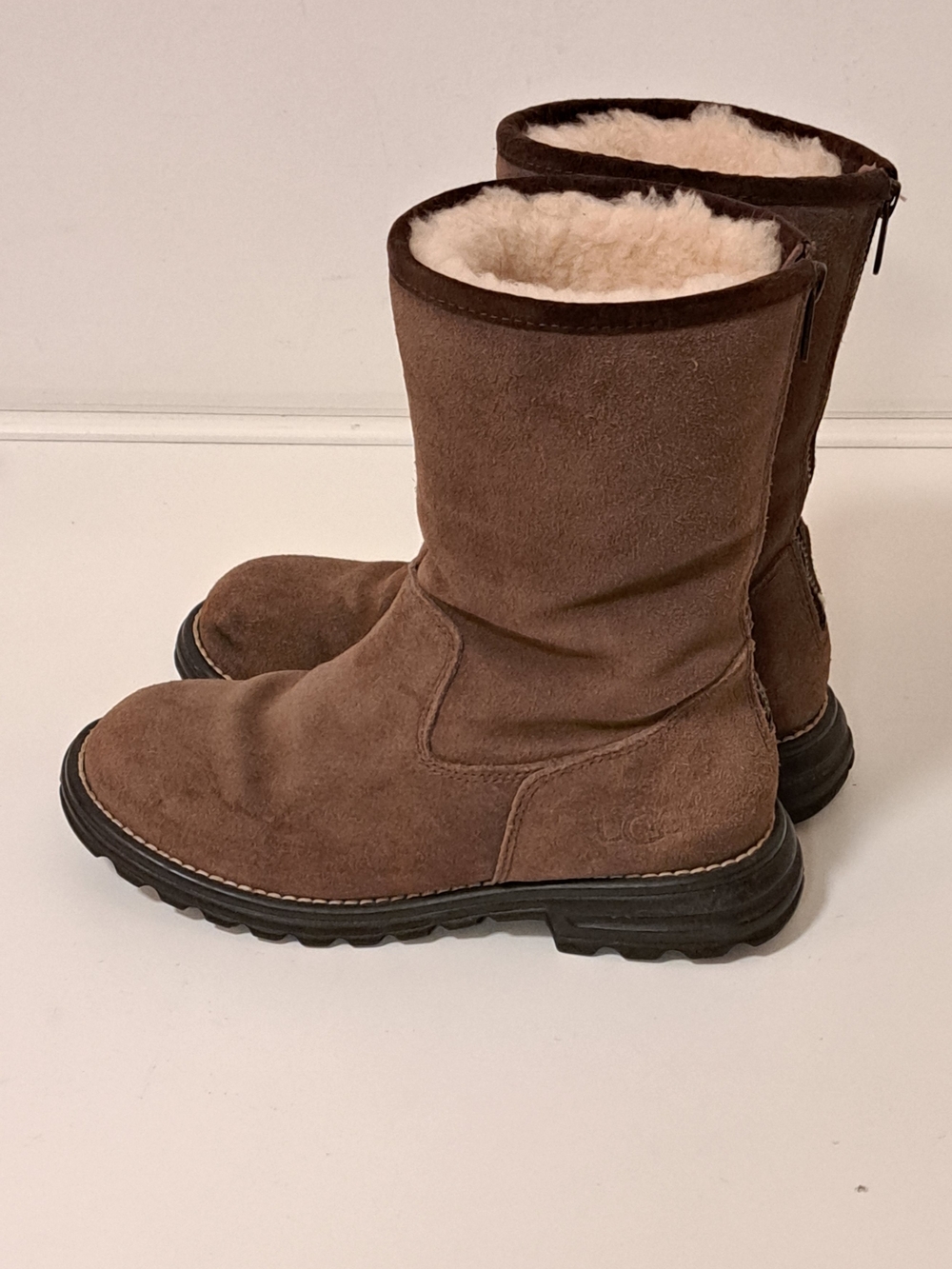 UGG Langley Brown Suede Shearling-Lined Winter Boots Misses Size 5.5